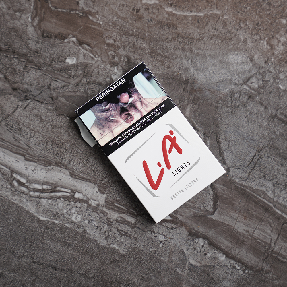 Djarum LA Lights 🍂 ‣ Duty Free Price ‣ Only 4€👍