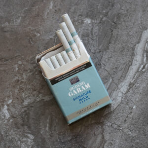 Gudang Garam Signature Mild 🍂 ‣ Duty Free Price ‣ Only 4€👍
