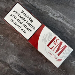 L&M Red Label 8 L&M Red Label 🍂 ‣ Duty Free Price ‣ Only 5€👍